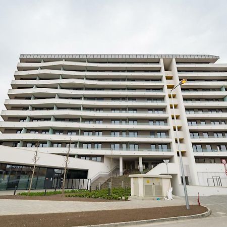 Bpr Chic White Home With Terrace & A/C & Garage Budapest Exterior photo