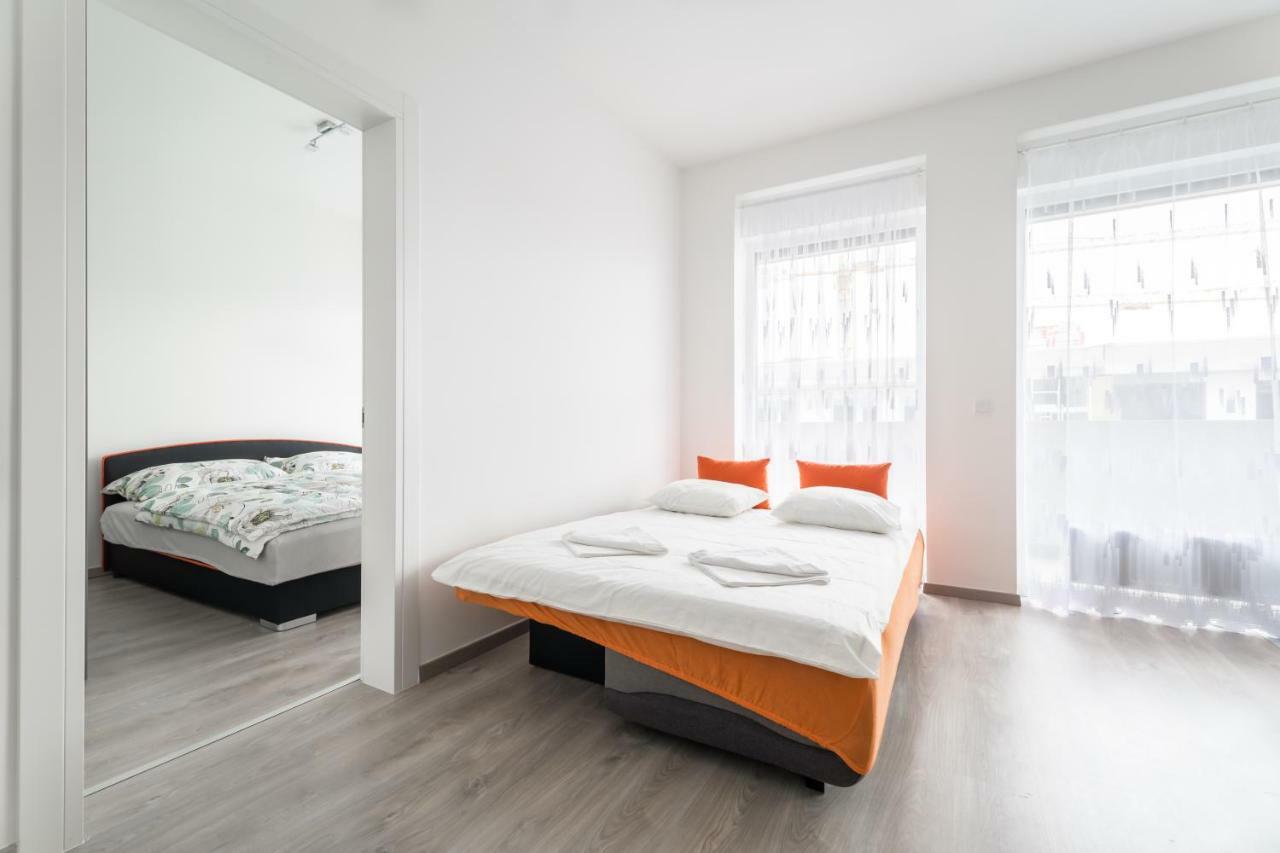 Bpr Chic White Home With Terrace & A/C & Garage Budapest Exterior photo